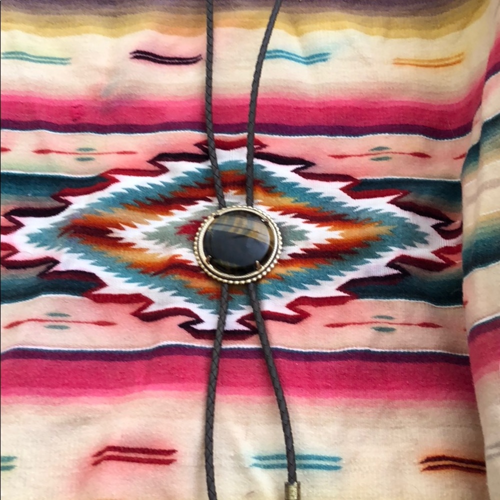 Vintage leather tiger eye stone 💫